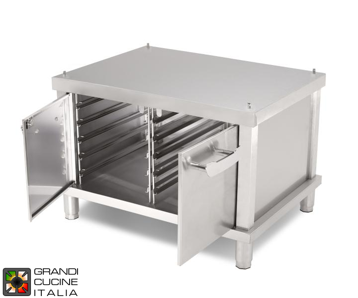  Low closed support with GN tray rack - 2 doors
