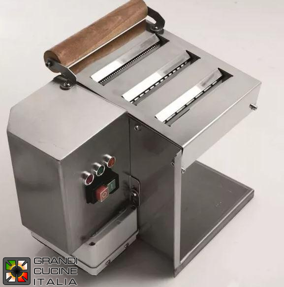  Motorized pasta cutter with three rollers for single-phase Fama FSE dough sheeters