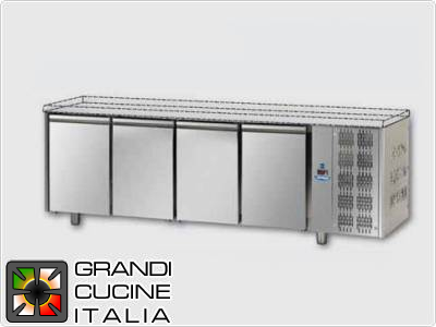  Refrigerated counters - GN 1/1 - Temperature 0°C / +10°C - Four doors - Engine compartment on the right - Without worktop  - Ventilated cooling